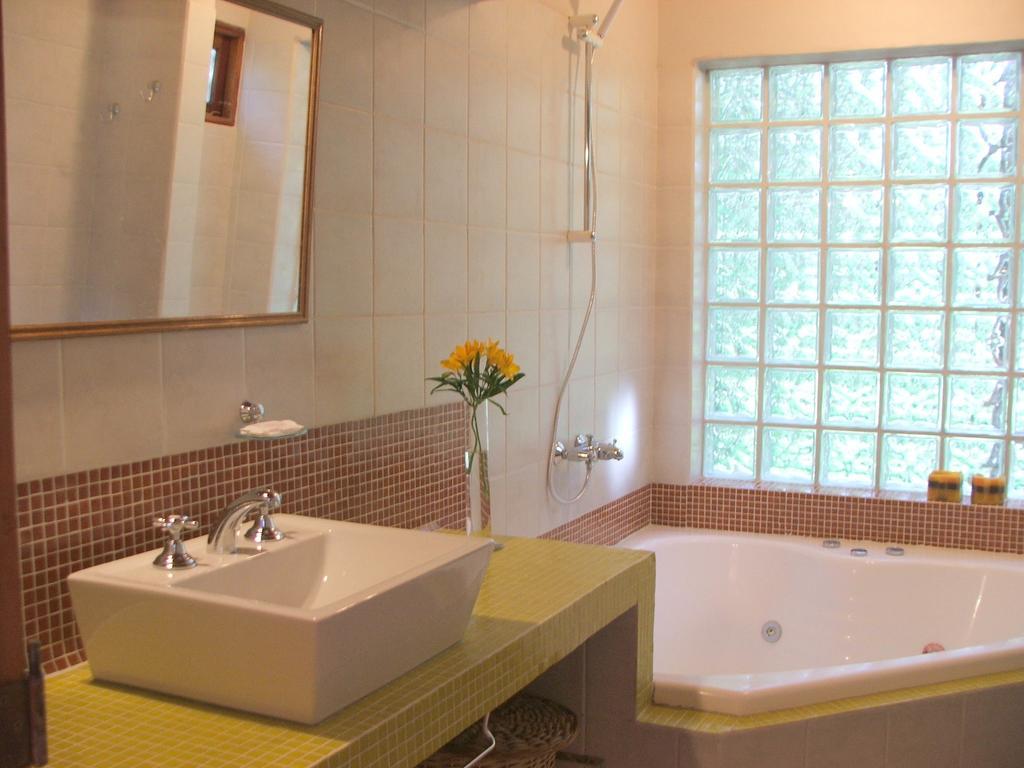 Hotel Cabanas Los Teros El Bolsón Pokoj fotografie